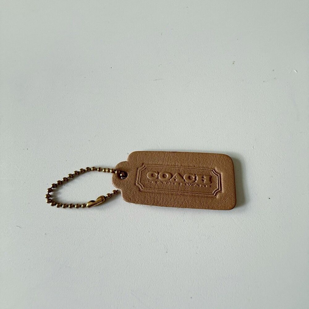 Vtg Coach 2.25" Hang Tag Fob Leatherware 1 Sided British Tan Pre '94 Bag Charm - Picture 2 of 6